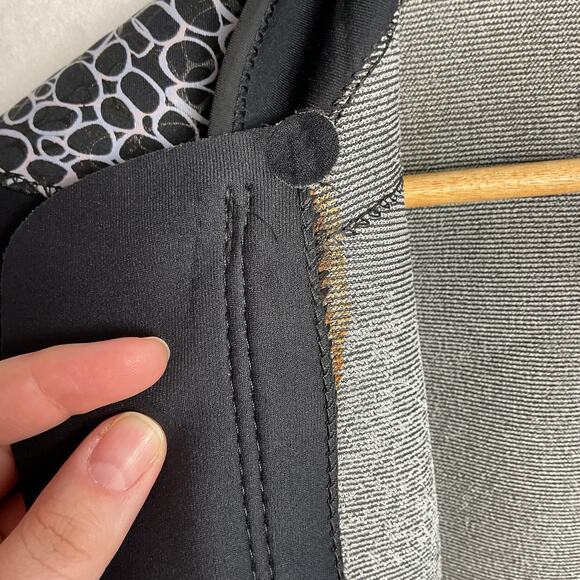 Henderson Thermaxx Womens Front Zip Shorty Wetsuit size 10 - Picture 11 of 16